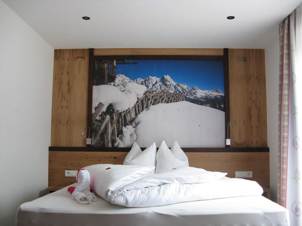 Ferienpension Bierbaumer Leogang Ruang foto
